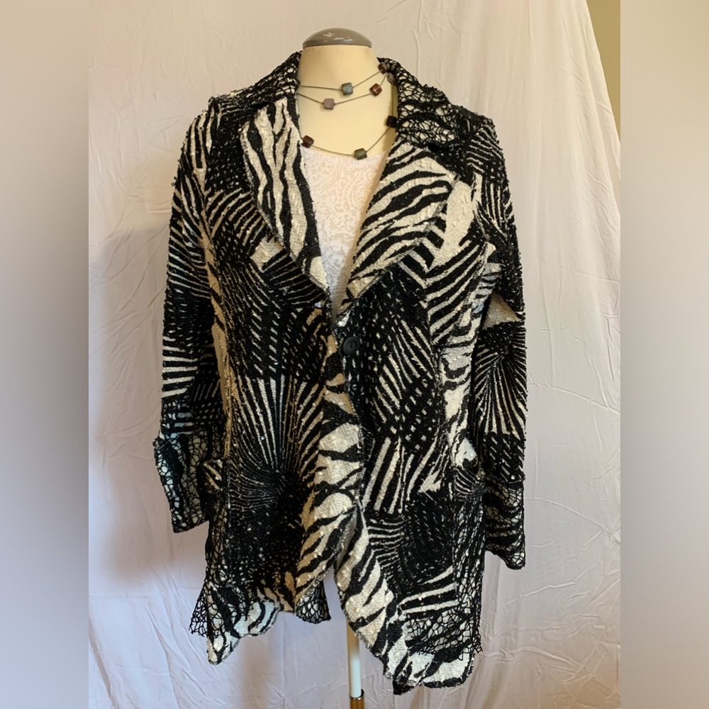 Canadian made Svetlana multi-textured single-button blazer